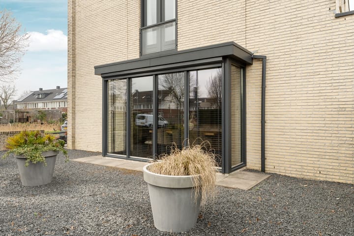Foto 44 van Groot-Brittanniëstraat 72