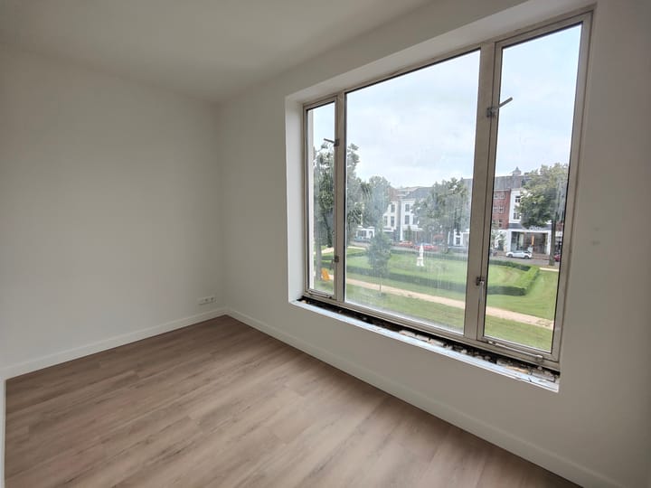 Foto 4 van Jansbuitensingel 13-2