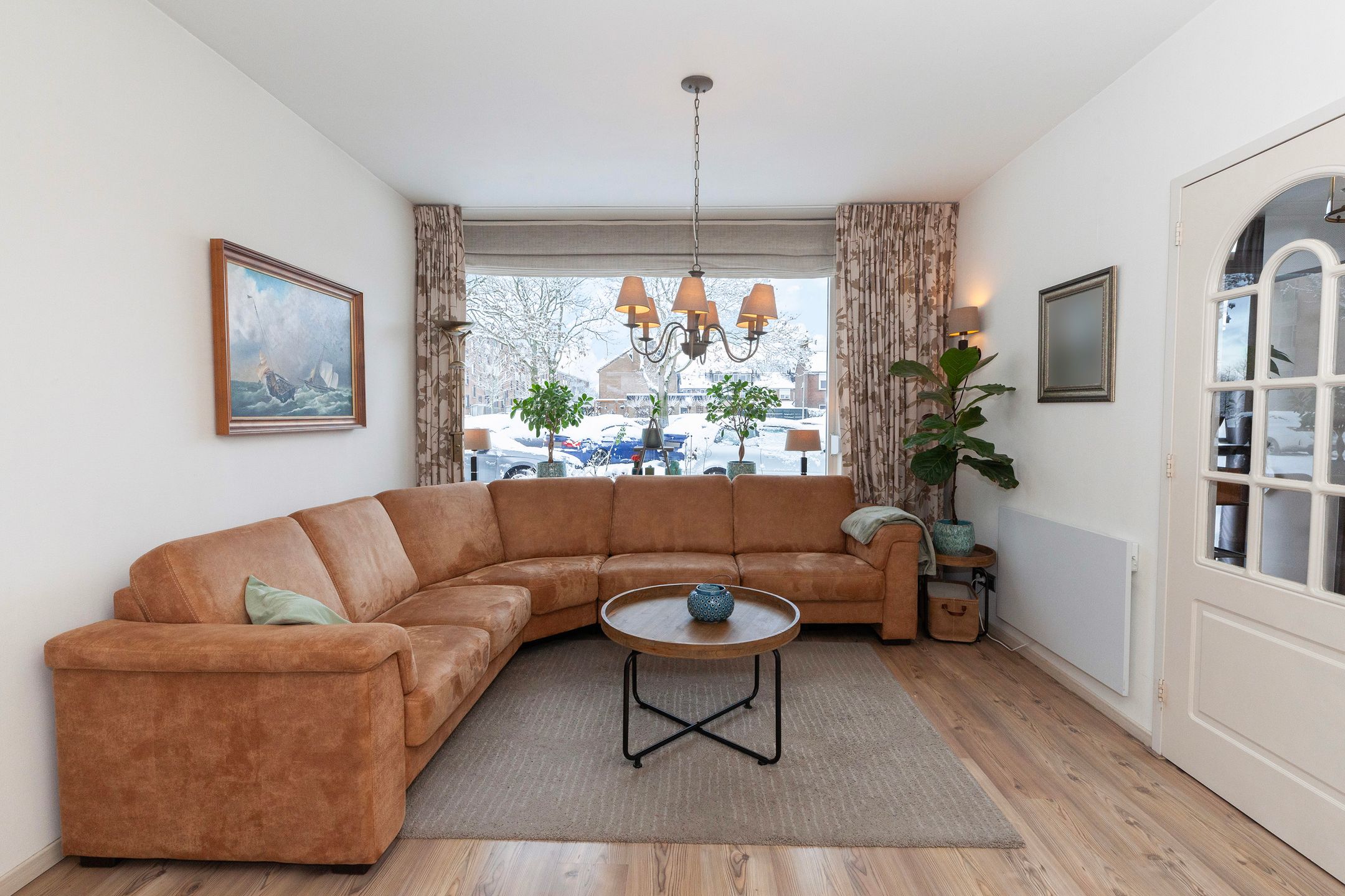 Photo 6 of Treubstraat 3