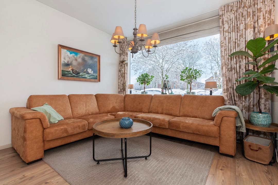 Photo 7 of Treubstraat 3