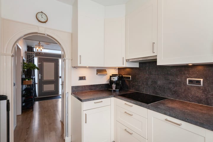 Foto 11 van Treubstraat 3