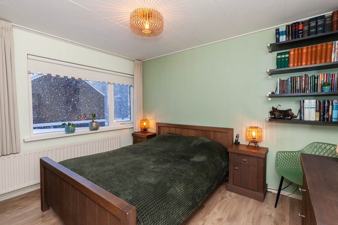 Photo 14 of Treubstraat 3