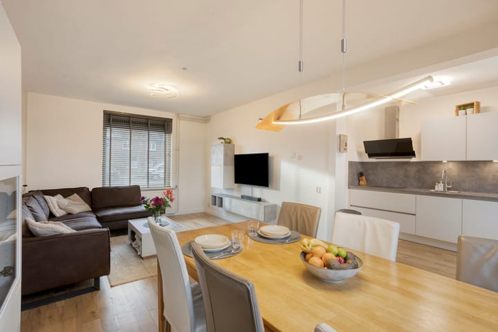 Foto 12 van Koninginnelaan 81