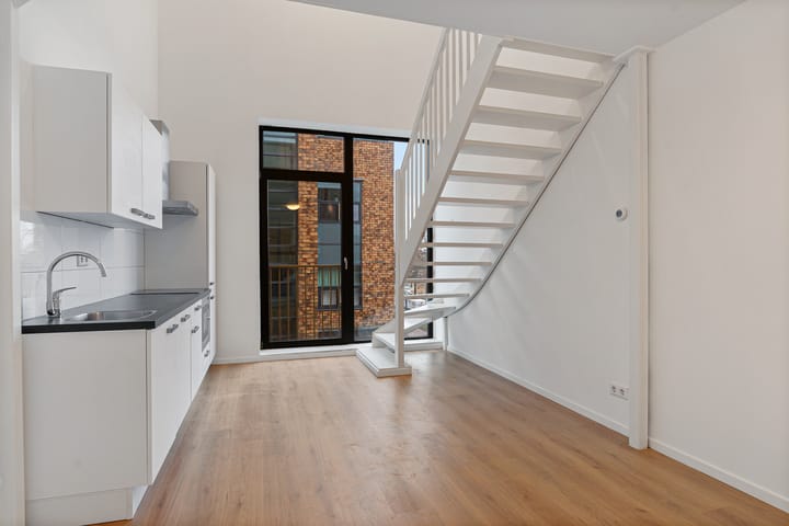 Photo 15 of Fascinatio Boulevard 946-H