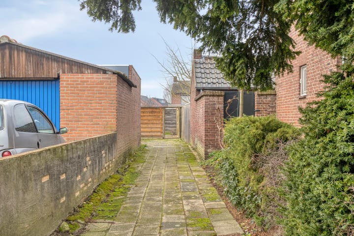 Foto 31 van Koninginnelaan 81