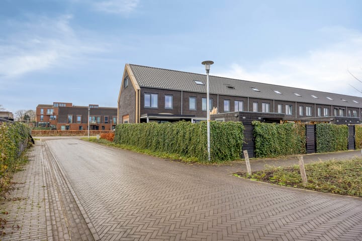 Foto 30 van Van Essenweg 3