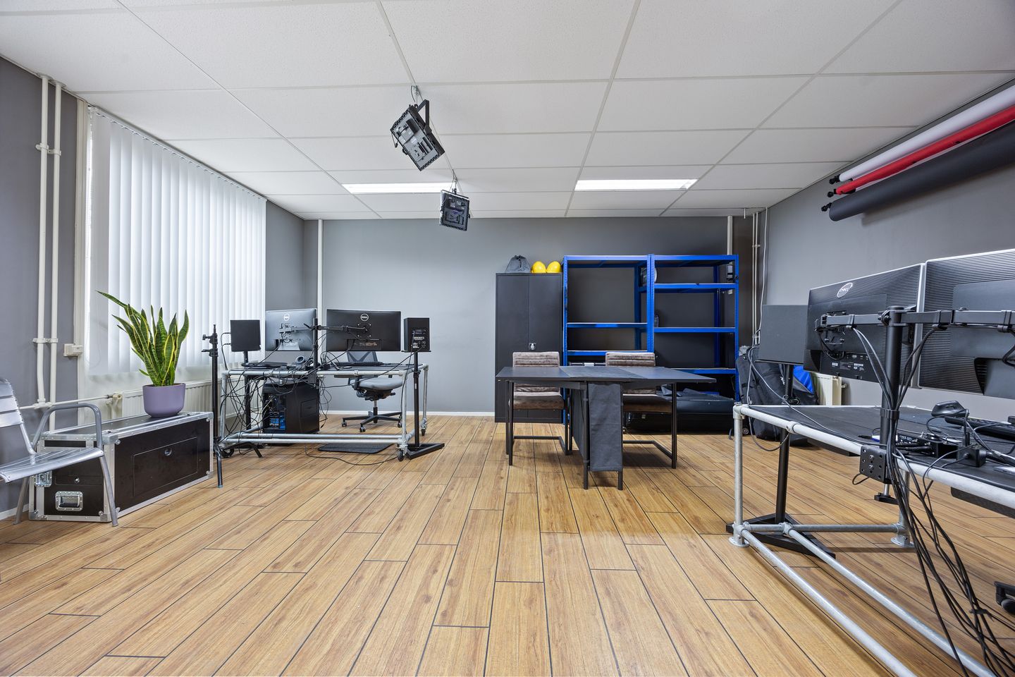 View photo 2 of Torenstraat 25-B