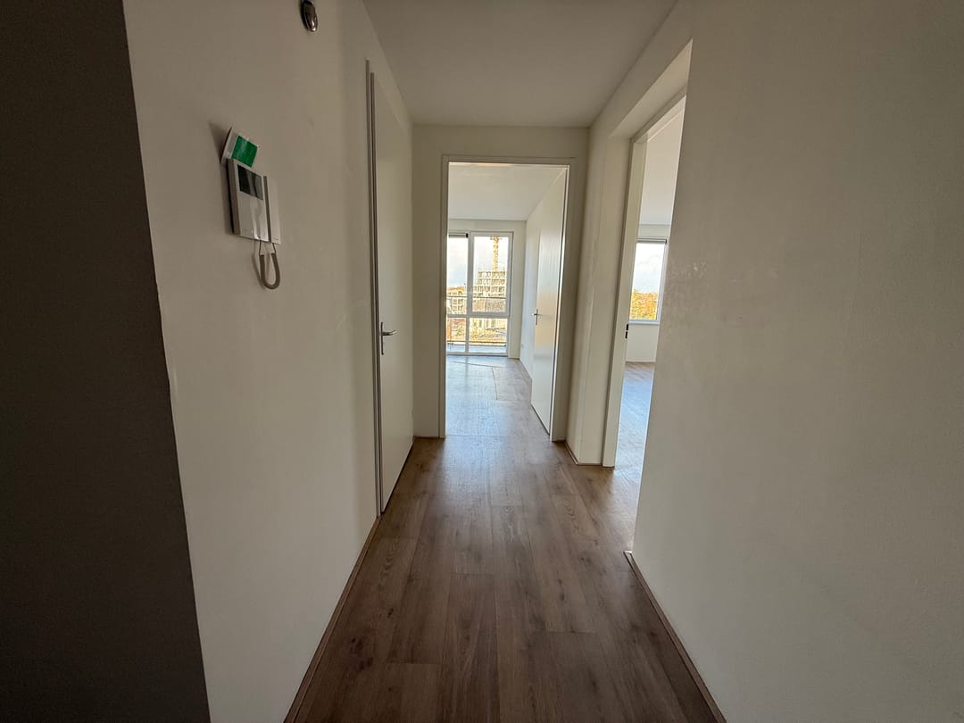 Photo 2 of Prins Bernhardstraat 1-F47