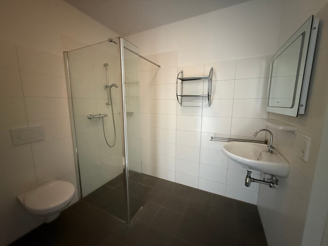 Photo 7 of Prins Bernhardstraat 1-F47