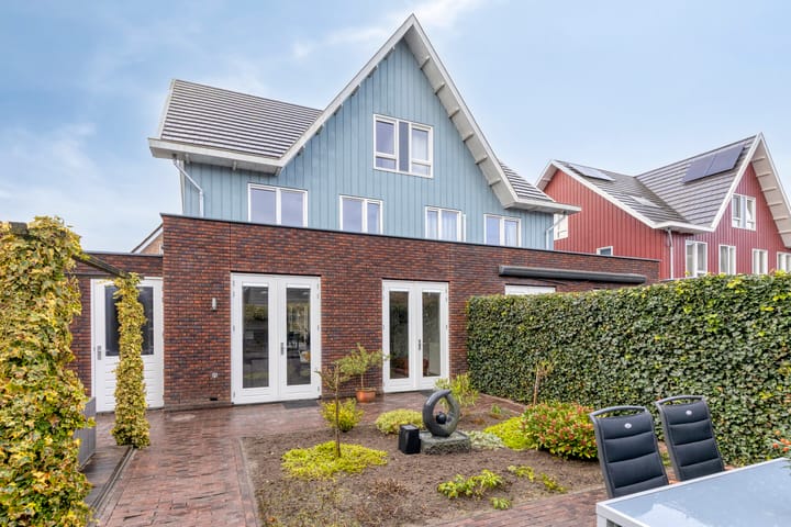 Photo 5 of Riezebezem 2