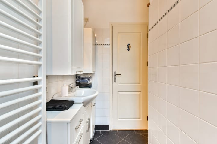 Foto 12 van Pioenstraat 18