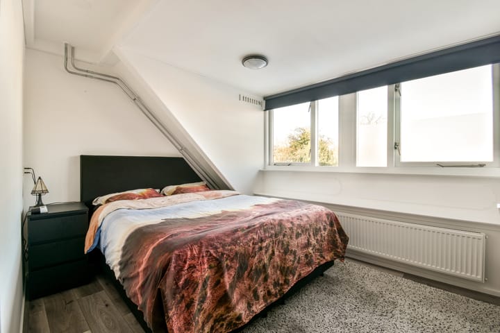 Foto 15 van Pioenstraat 18