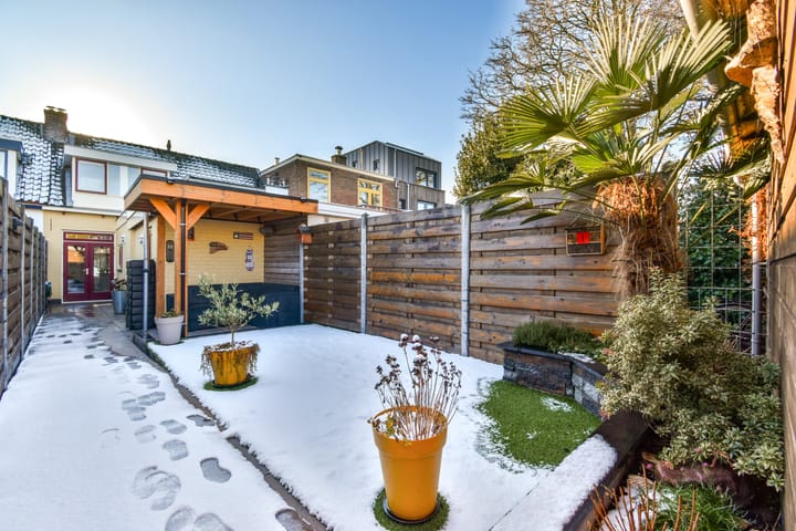 Foto 20 van Pioenstraat 18