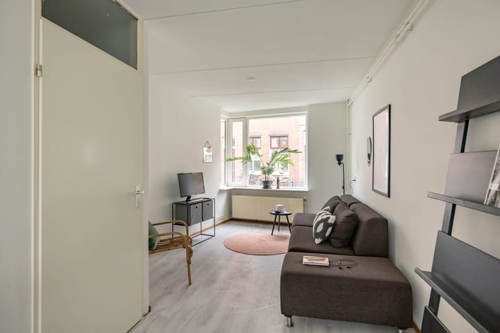 Foto 20 van Lijnbaanstraat 44