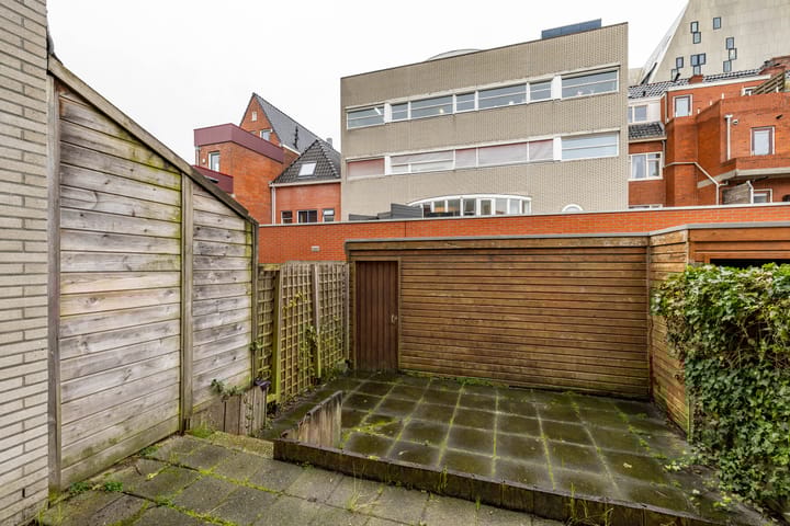 Foto 28 van Lijnbaanstraat 44