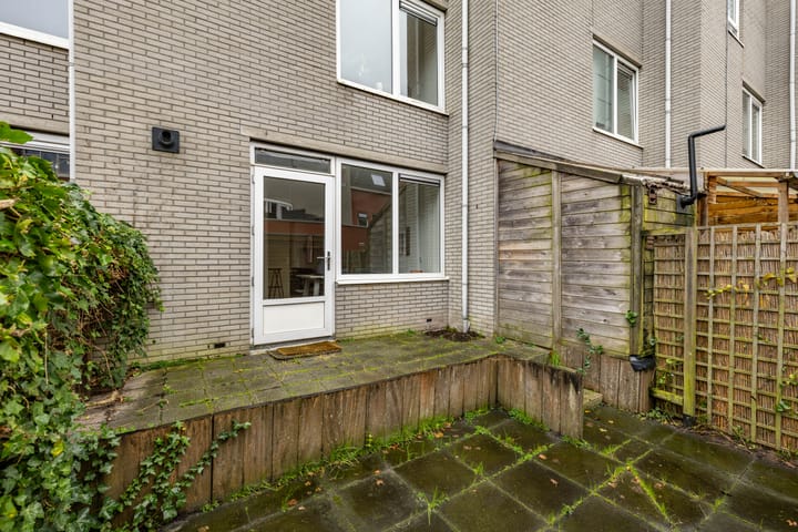 Foto 30 van Lijnbaanstraat 44