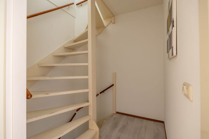 Foto 31 van Lijnbaanstraat 44