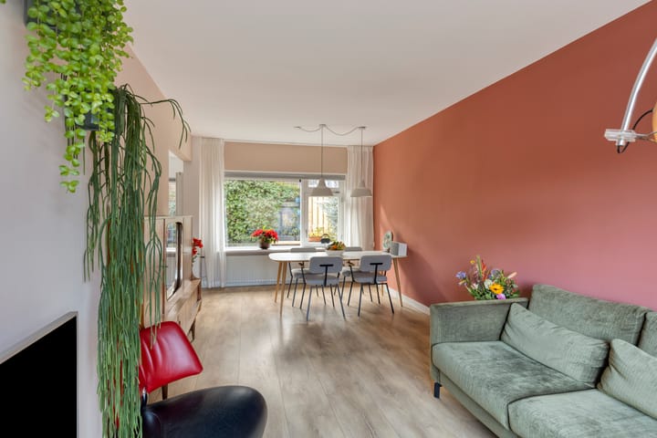 Foto 10 van Zwaluwstraat 44