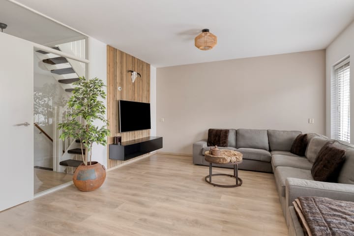 Photo 3 of Antillenweg 36