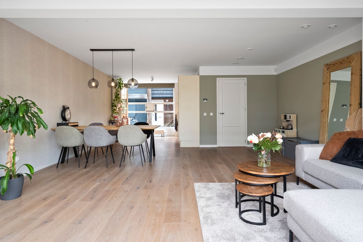 Photo 20 of Arsenaal 51