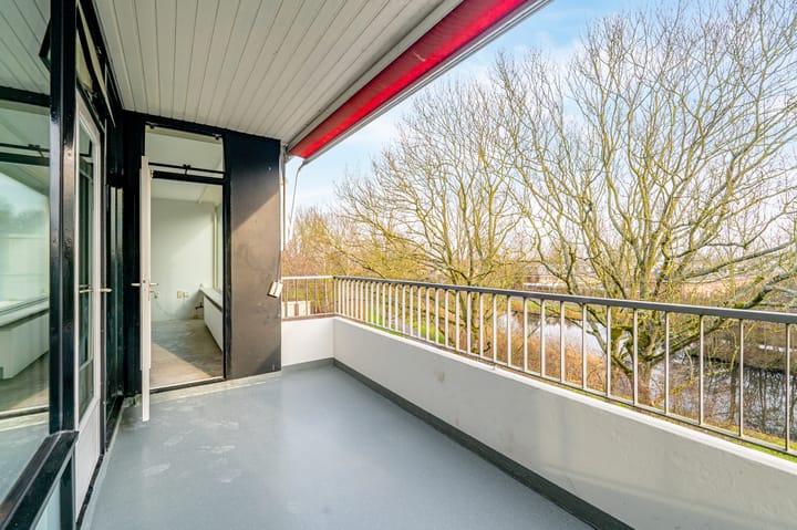 Foto 20 van Oostelijk Halfrond 47