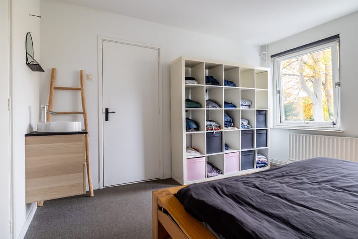 Photo 34 of Burgemeester Middelaerlaan 10