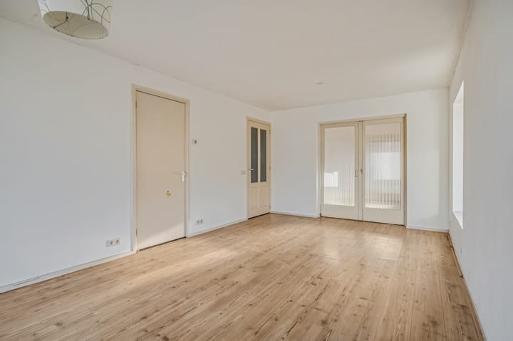 Photo 9 of Oosterhoutsestraat 39