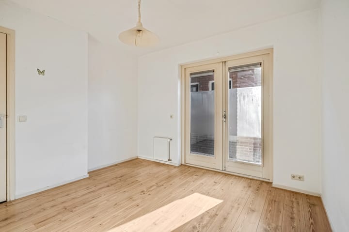 Photo 15 of Oosterhoutsestraat 39