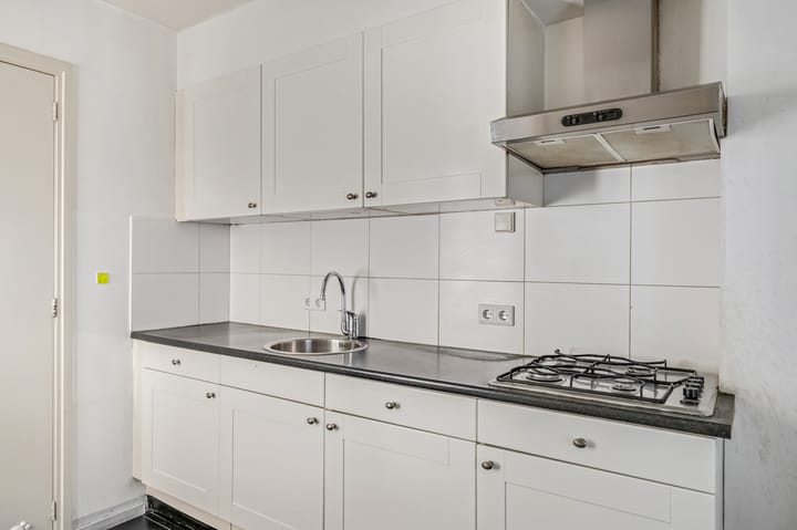 Photo 19 of Oosterhoutsestraat 39