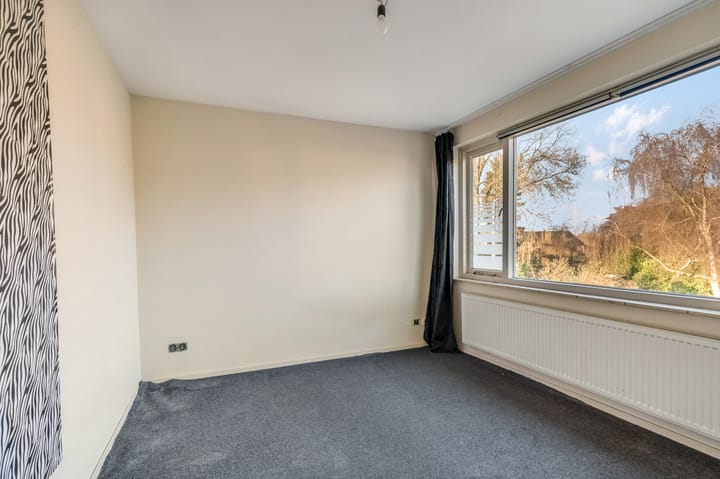 Photo 33 of Oosterhoutsestraat 39