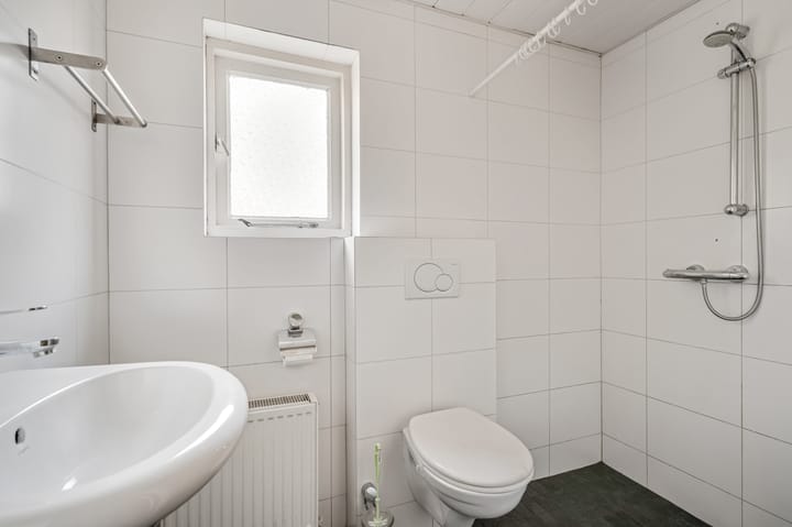 Photo 34 of Oosterhoutsestraat 39