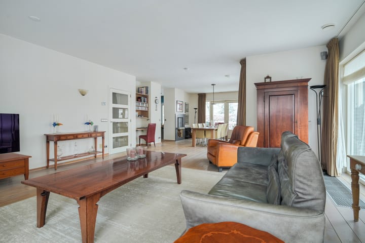 Foto 21 van Bavelselaan 331