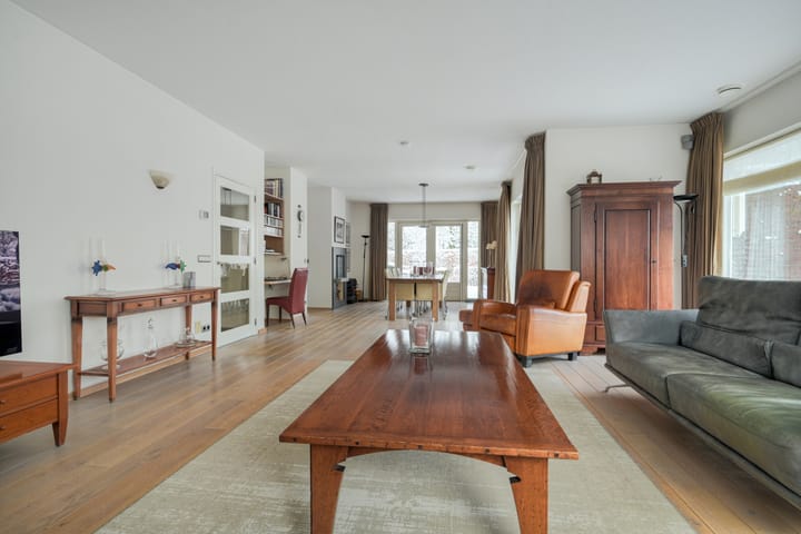 Foto 22 van Bavelselaan 331