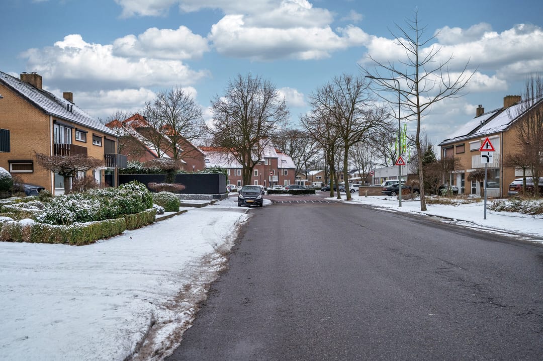 Photo 22 of Glazenapstraat 152