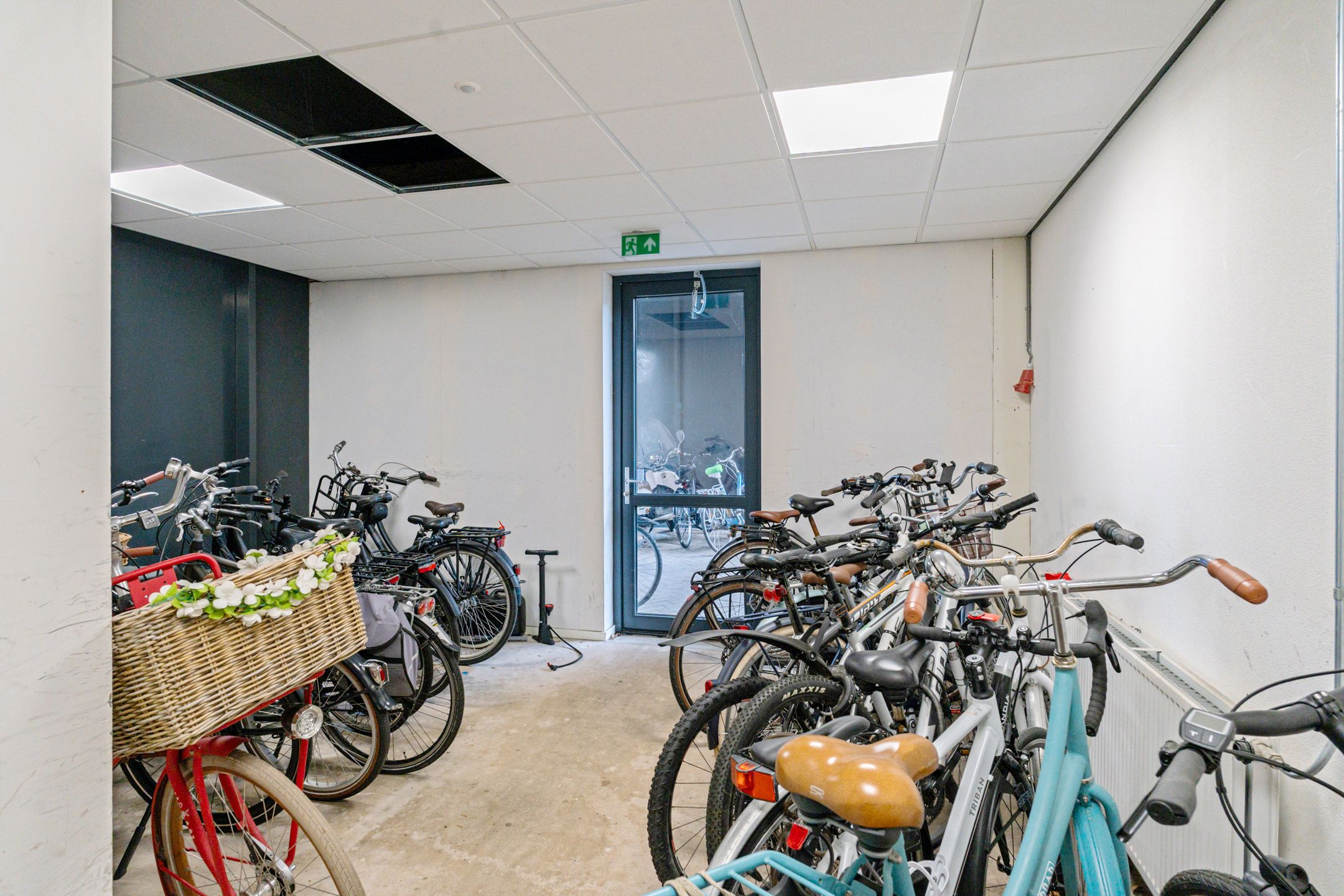 Foto 27 van Fascinatio Boulevard 946-H