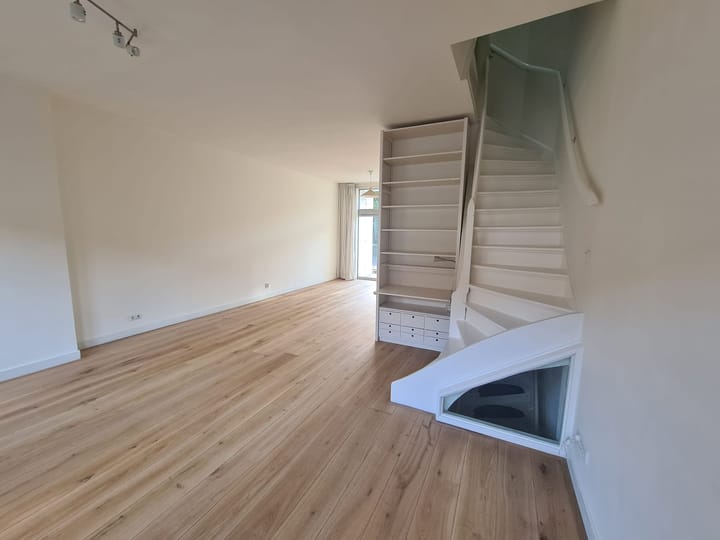 Foto 5 van Newtonstraat 27