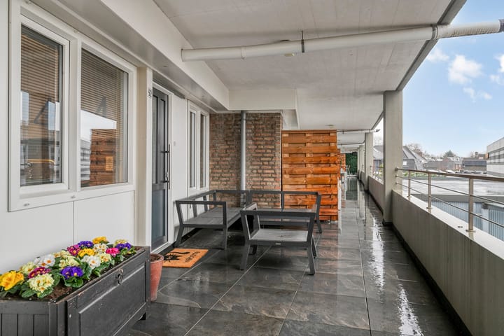 Foto 17 van Leenderweg 92