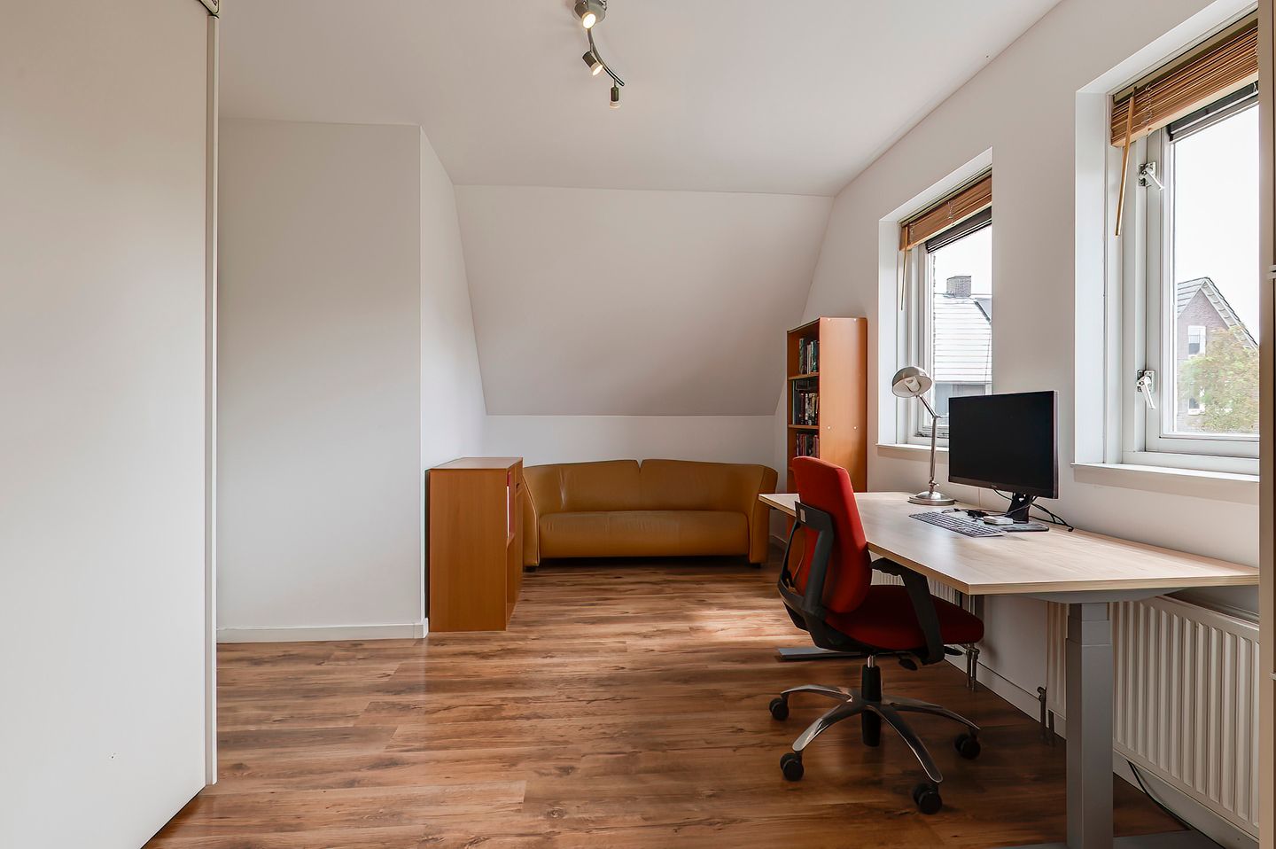 Photo 40 of Meerkikkerstraat 2