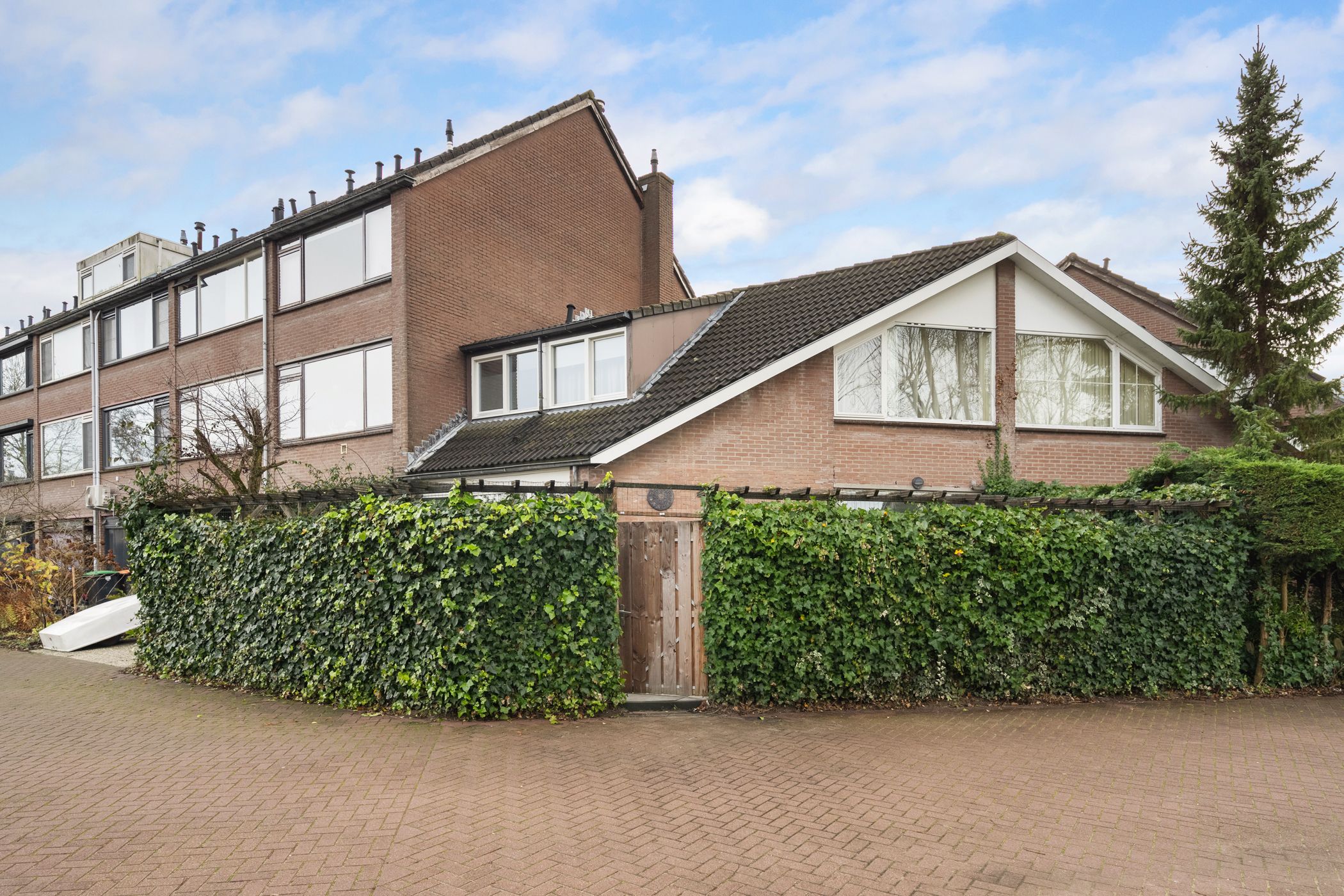 Buying a house in The Netherlands., De Kastanje 5