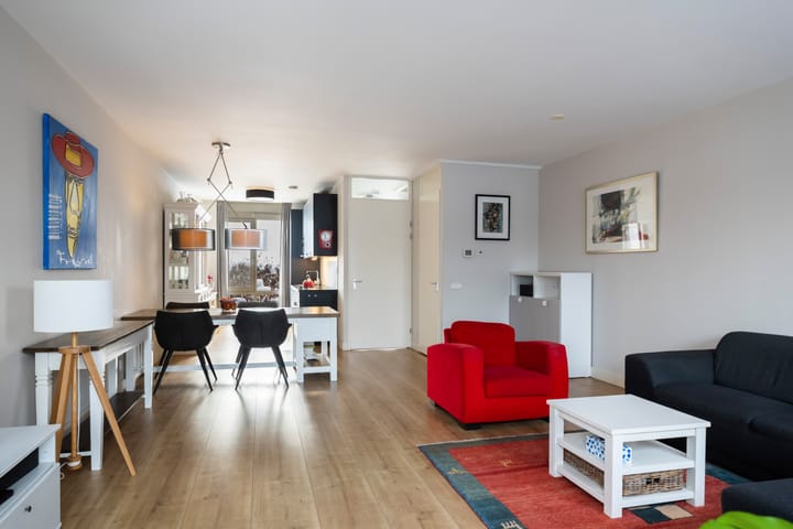 Foto 5 van Remus 162