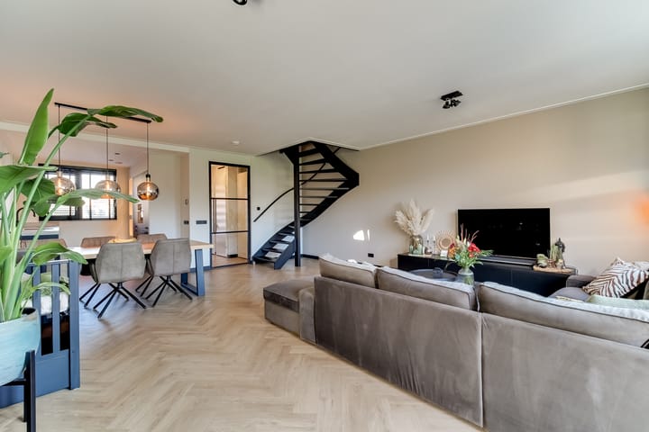 Foto 17 van Bellefleur 11