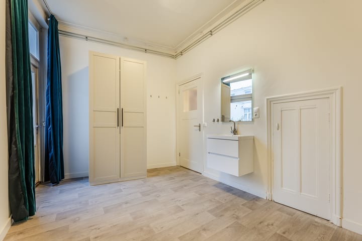 Foto 16 van van Dulckenstraat 32-A