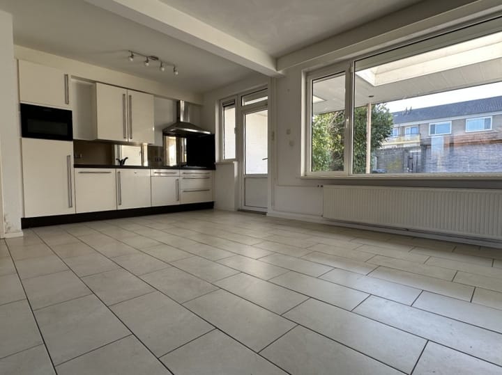 Foto 8 van Kerstroosstraat 3