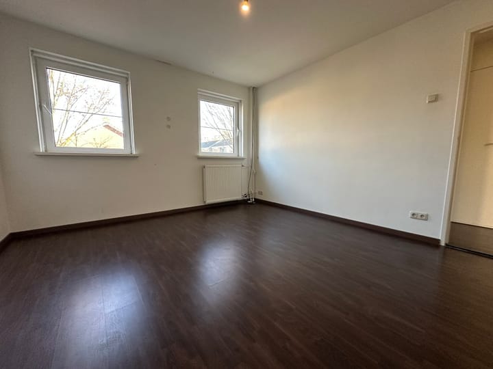 Foto 12 van Kerstroosstraat 3