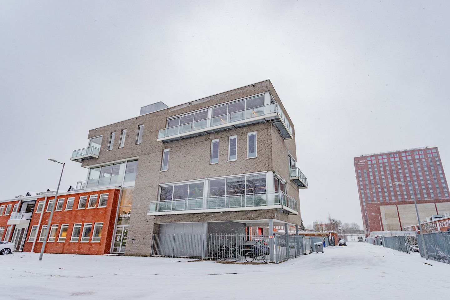 Bekijk foto 1 van Willem Fenengastraat 9