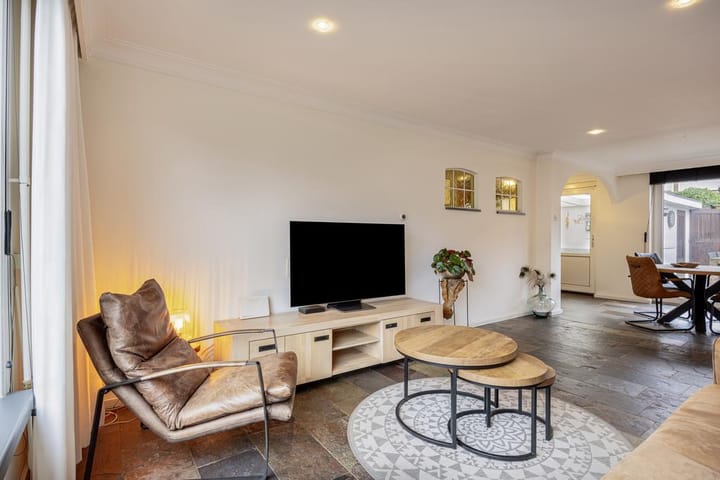 Foto 14 van Jan van Ruusbroeckstraat 46