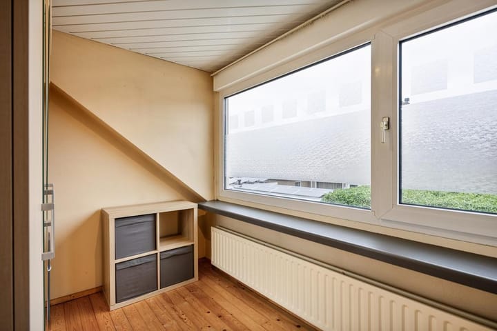 Foto 24 van Jan van Ruusbroeckstraat 46