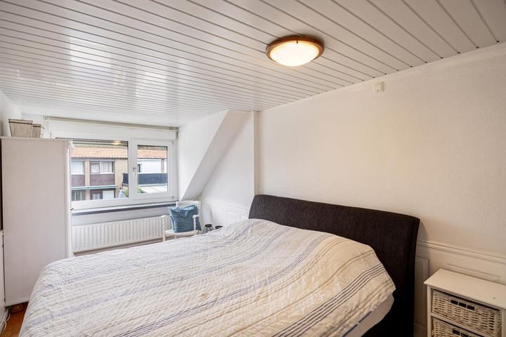 Foto 19 van Jan van Ruusbroeckstraat 46