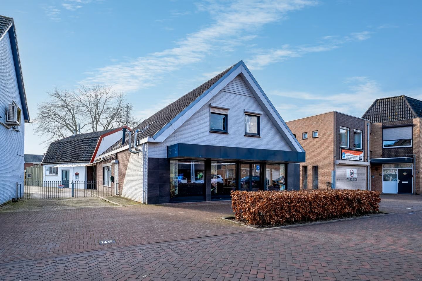 Bekijk foto 2 van Wilhelminastraat 30