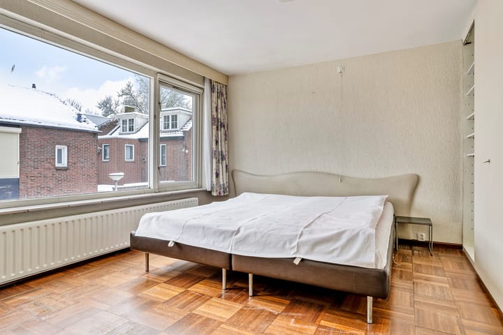 Foto 12 van Vincent van Goghstraat 13